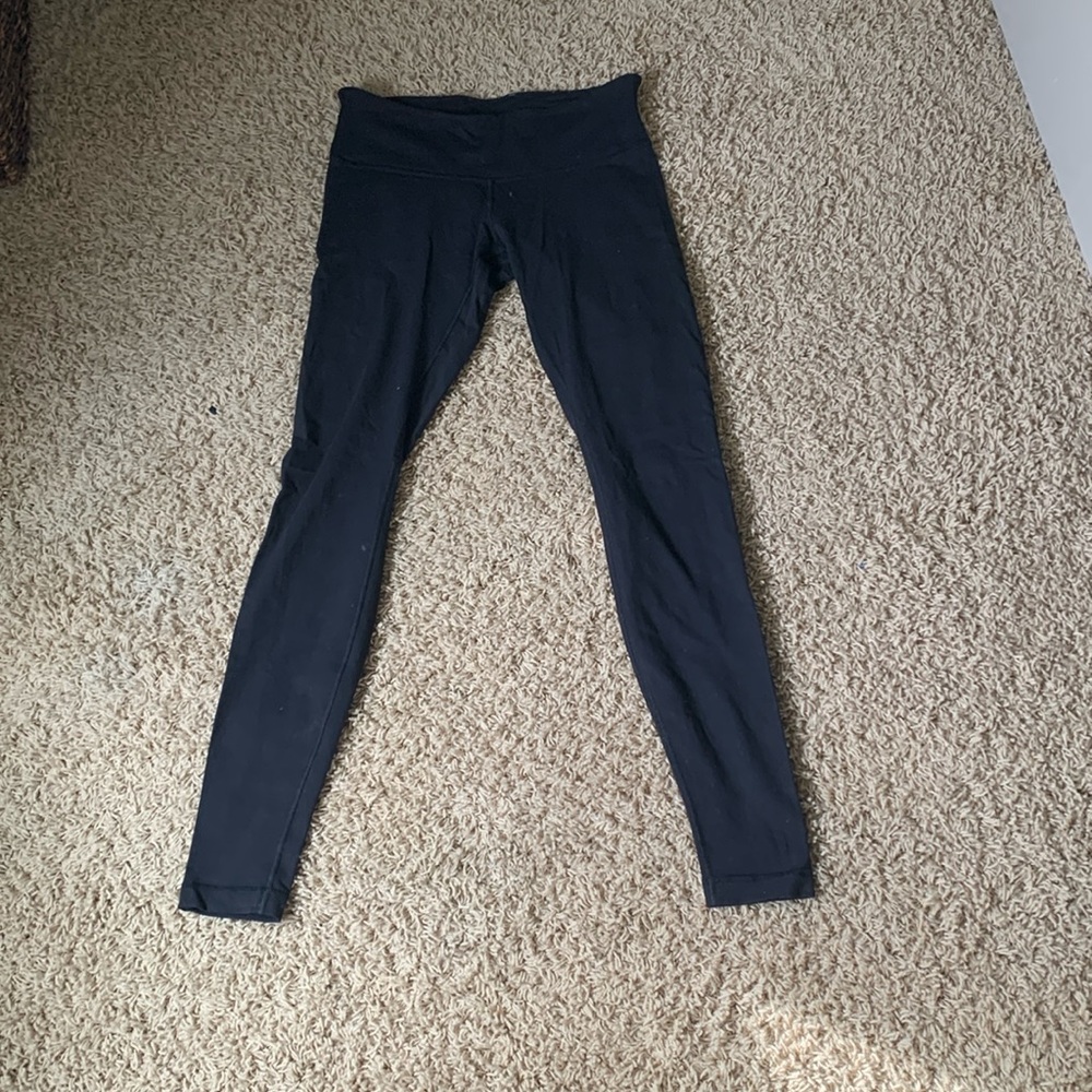 LULULEMON black align leggings